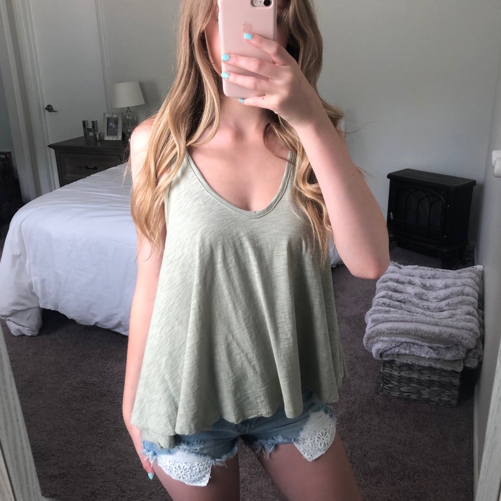 Nicole Tank - In sage - Picture 3 of 8